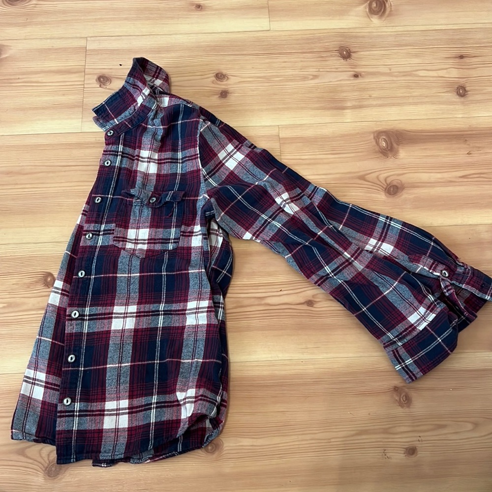 Flannel button up